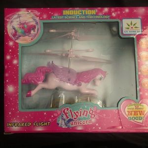 Flying unicorn toy